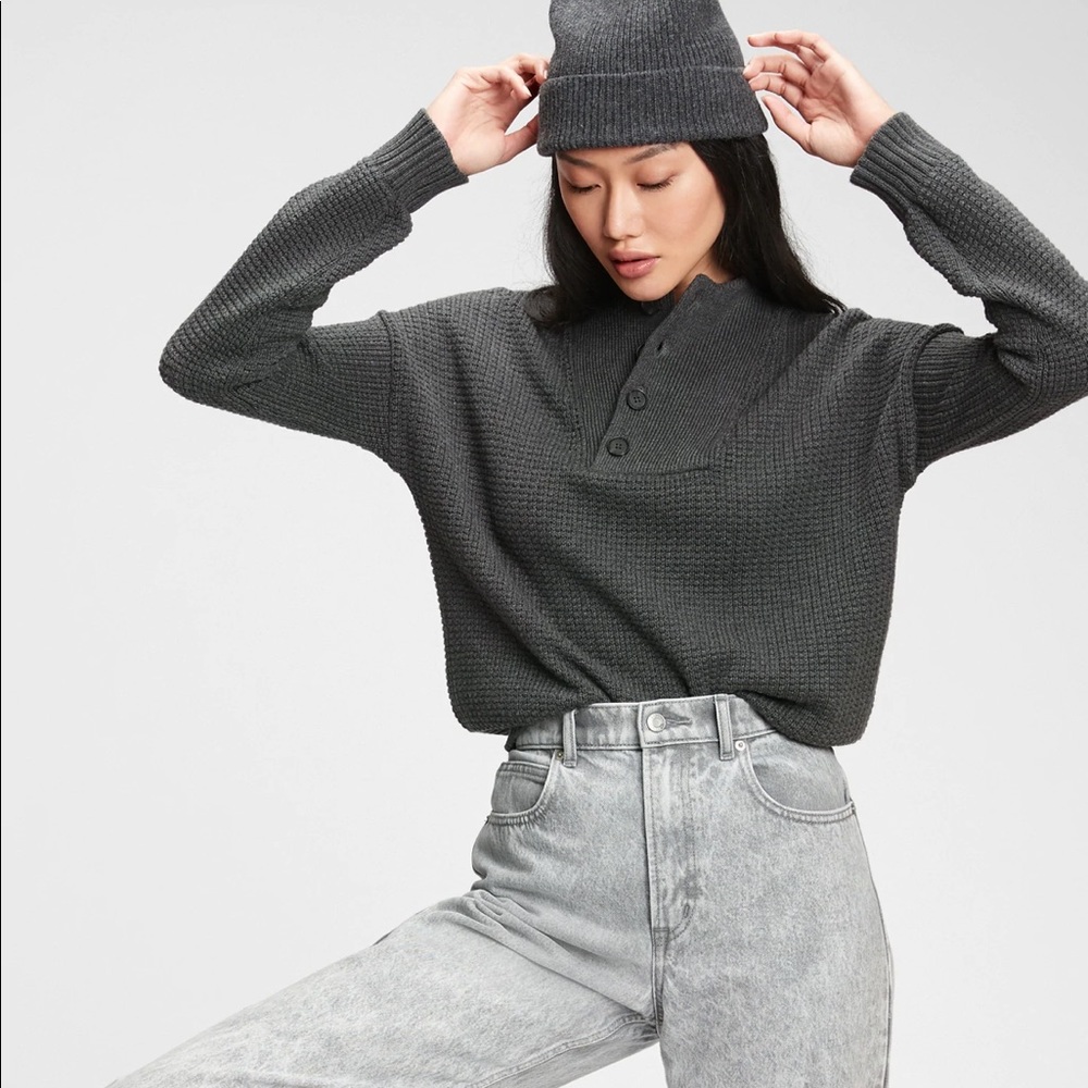 Gap - Half-Button Sweater - S